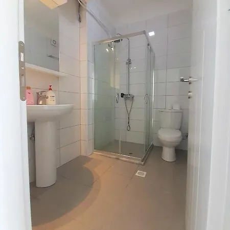 Grand Sea View Apartment *