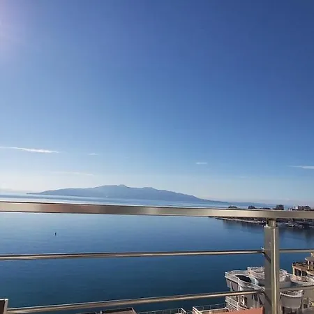 Grand Sea View Appartamento Sarandë